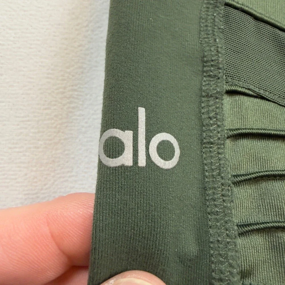 Alo Yoga High-Waist Moto Leggings Forest‎ Green Quilted Panels Womens XXS EUC